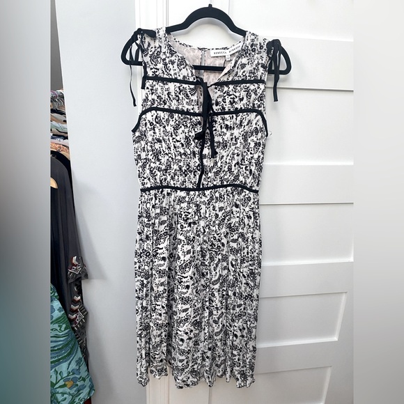 Cottagecore Designer dress, Rebecca Minkoff Cottagecore - Picture 2 of 8